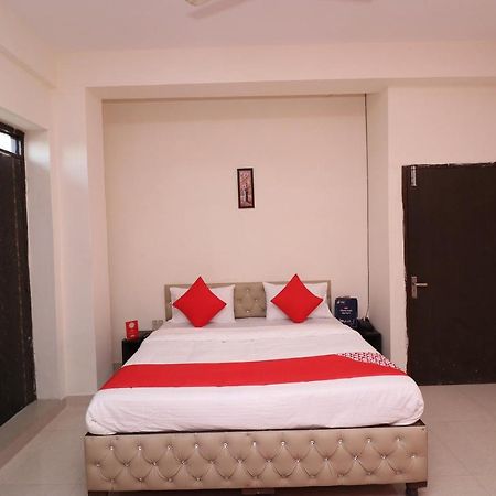 Oyo 26652 Roop River Resort Naupala 외부 사진
